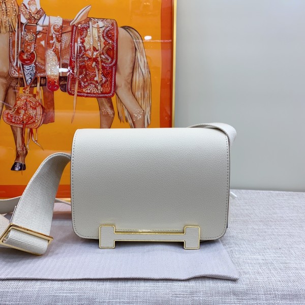  Handbags Hermes New model   size:18-23 cm