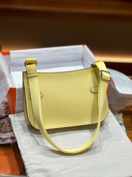  Handbags Hermes Jypsiere size：23-17-5   cm