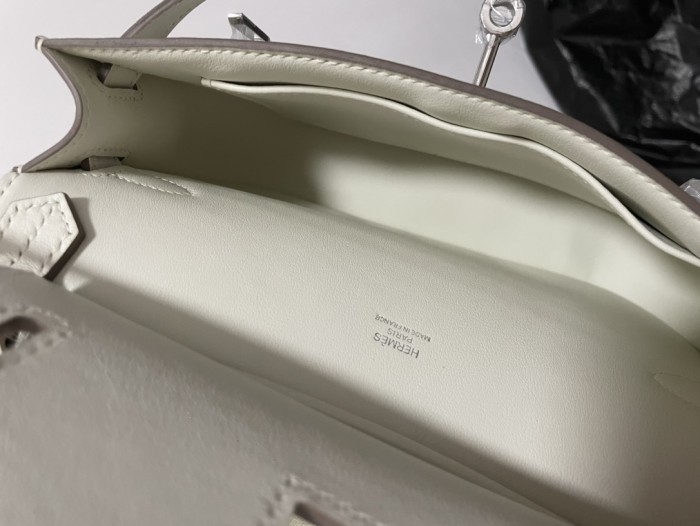  Handbags Hermes Mini Jypsiere   size:23-17-5 cm