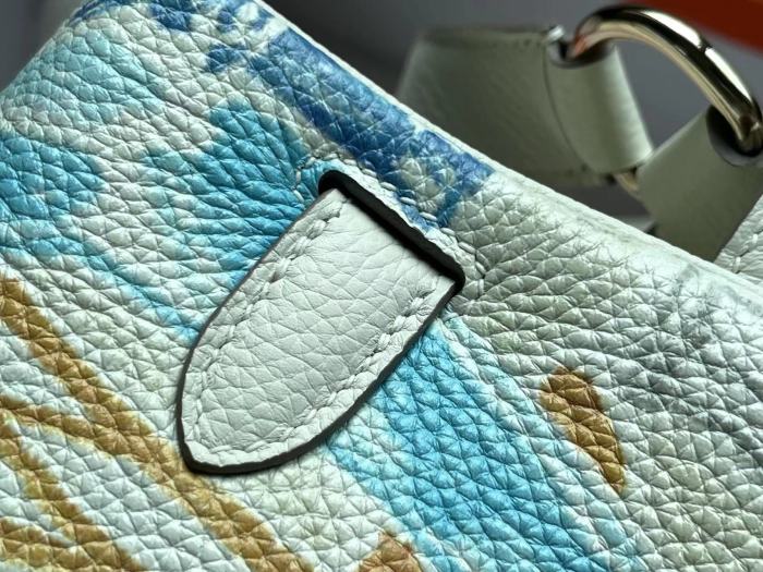  Handbags Hermes kelly messenger  