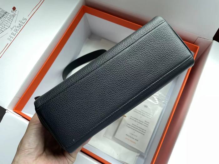  Handbags Hermes Kelly messenger 