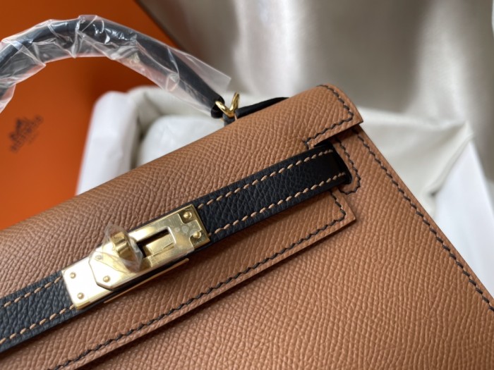  Handbags Hermes mini kelly  size:20cm