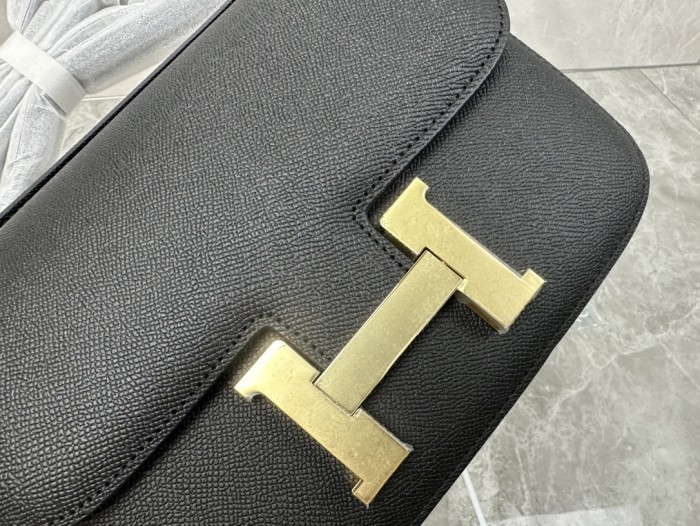  Handbags Hermes Constance  size:18-23 cm
