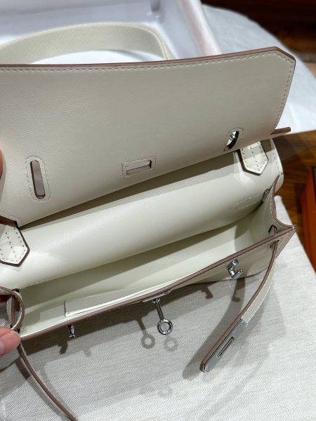  Handbags Hermes Jypsiere   size:23-17-5  cm