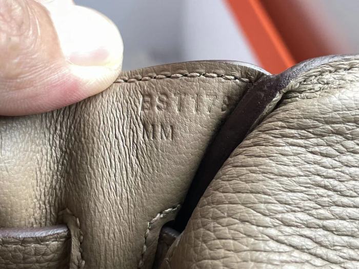  Handbags Hermes Kelly messenger  