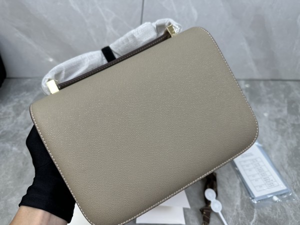  Handbags Hermes Constance  size:18-23 cm