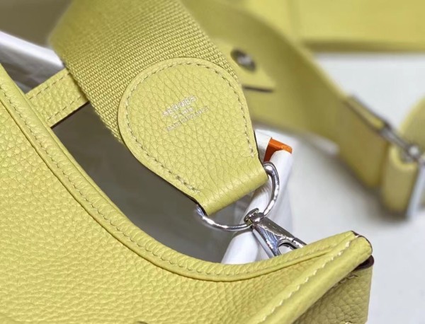  Handbags Hermes Evelyne29  