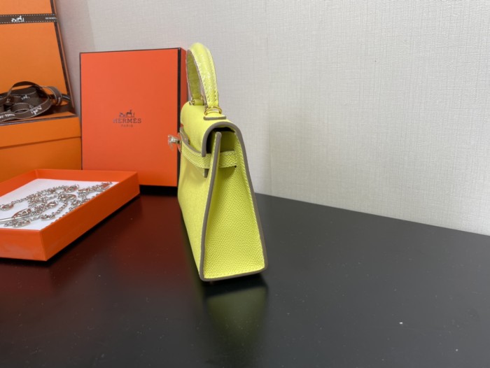  Handbags Hermes Kelly size:19.5 cm