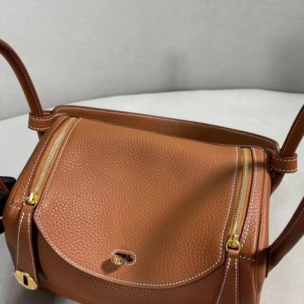  Handbags Hermes Lindy  size:26 cm