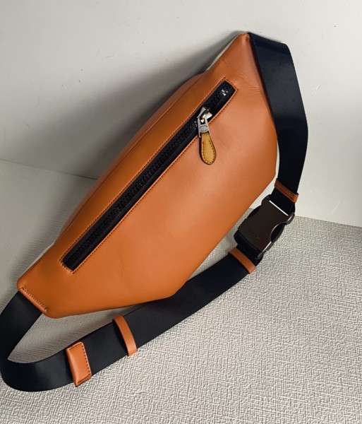 Handbags Coach cE552 size:30*12*4