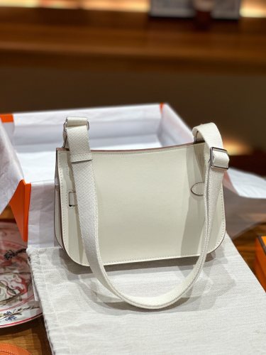  Handbags Hermes Jypsiere   size:23-17-5  cm
