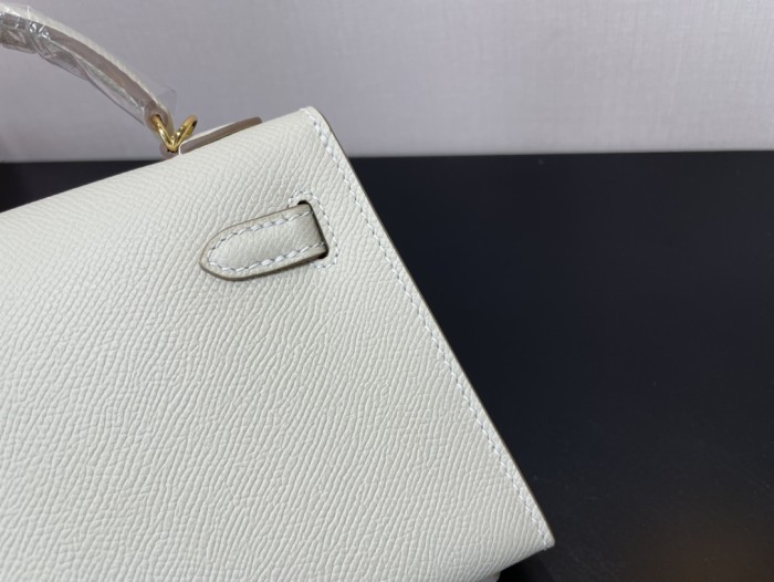  Handbags Hermes  Kelly size:19.5 cm