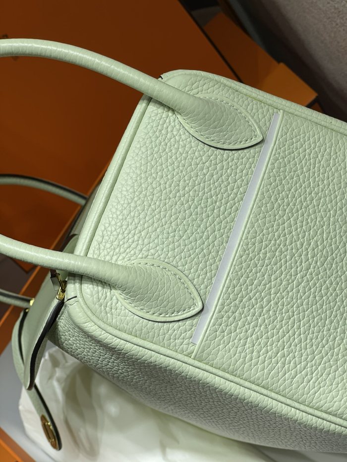  Handbags Hermes Lindy  size:26 cm