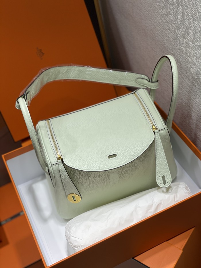  Handbags Hermes Lindy  size:26 cm