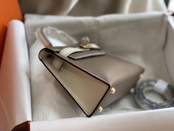  Handbags Hermes mini kelly size:20 cm