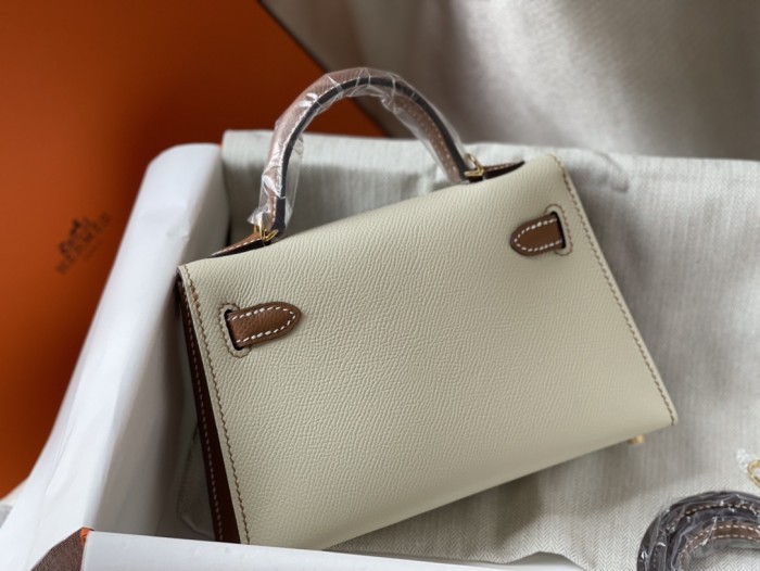  Handbags Hermes mini kelly  size:20 cm