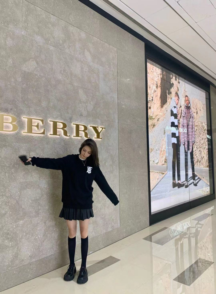 Clothes Burberry 499