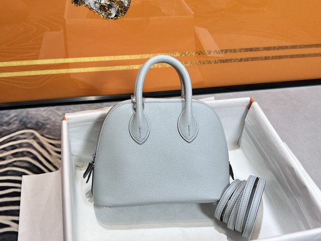  Handbags Hermes Mini bolide size:19*14*8 cm