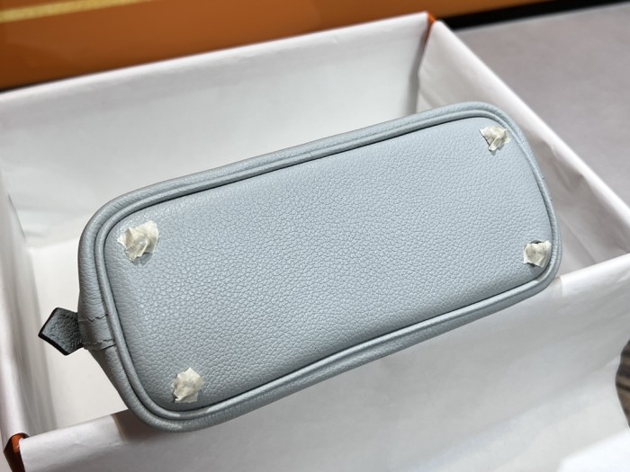  Handbags Hermes Mini bolide size:19*14*8 cm