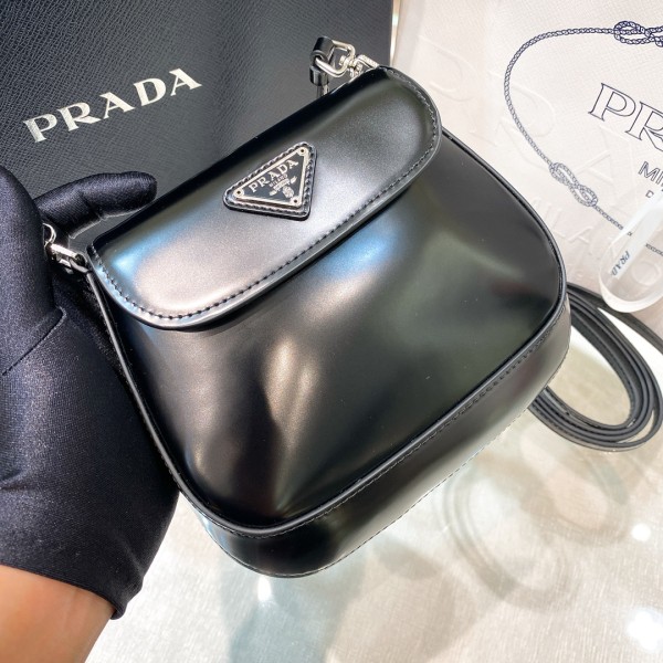 handbags prada 1BH188  zise：17*14.5*7cm