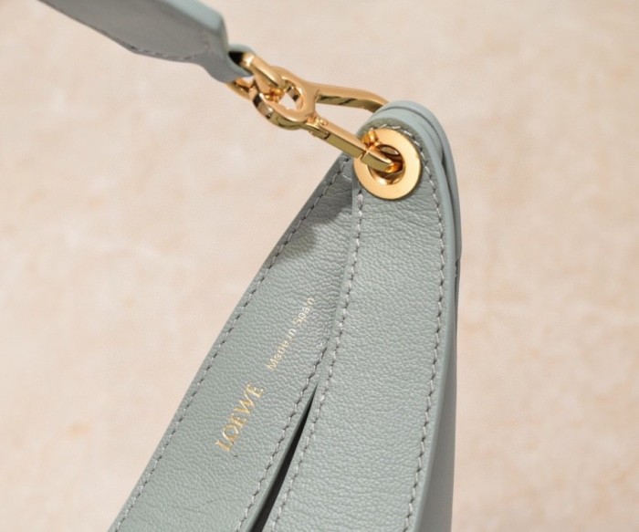 handbags LOEWE 8891# SIZE:29*27*8CM