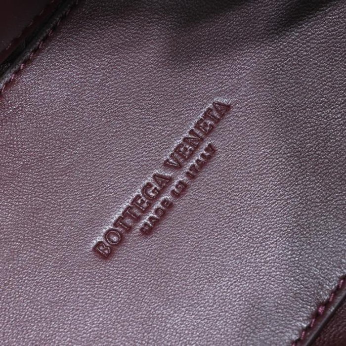 handbags Bottega Veneta 7463# size:19*25*10.5cm