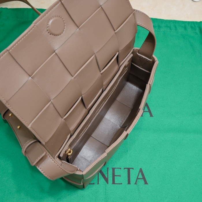 handbags  Bottega Veneta 6687# size:23*15*6cm