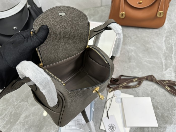 Handbags Hermes Lindy