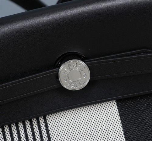  Handbags Hermes Hermès Herdag  size:31cm