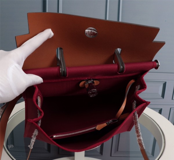  Handbags Hermes Hermès Herdag  size:31 cm