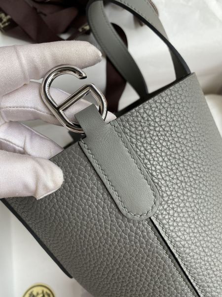  Handbags Hermes Constance  size:18 cm