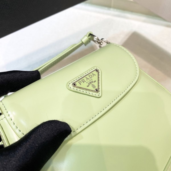 handbags prada 1BH188  zise：17*14.5*7cm