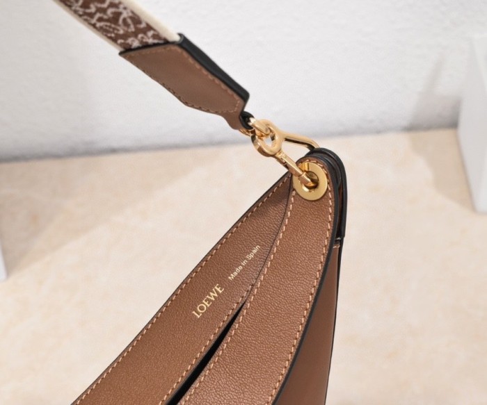 handbags LOEWE 8891# SIZE:29*27*8CM