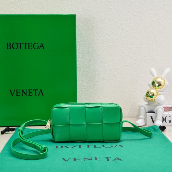 handbags Bottega Veneta 6816# size:18*9*3.5cm