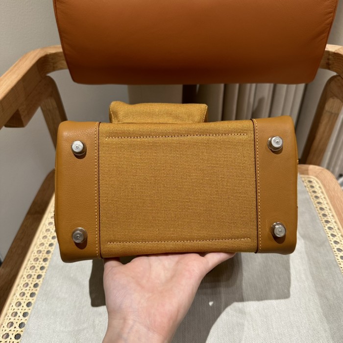  Handbags Hermes Birkin  size:25x 20x 13 cm