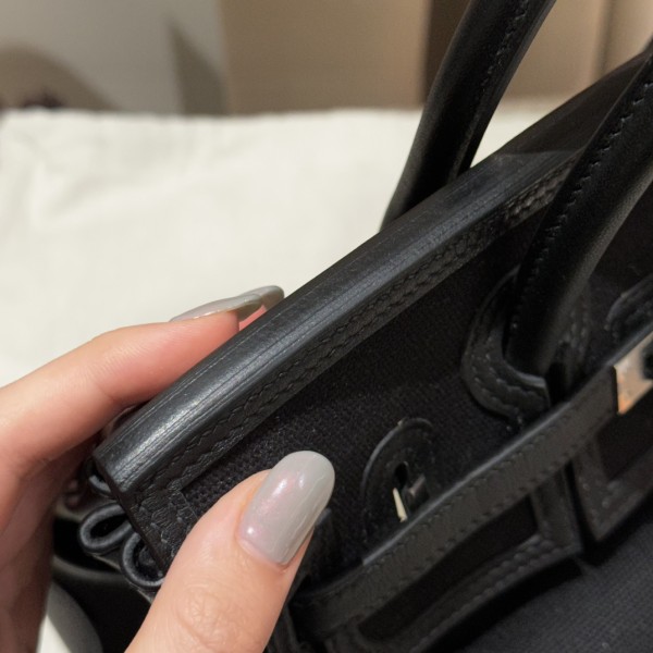  Handbags Hermes Birkin  size :25 x 20 x 13 cm