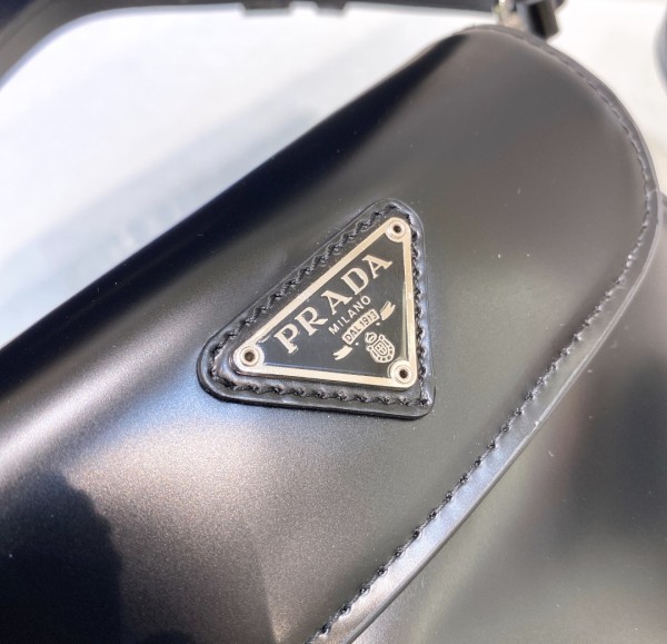 handbags prada 1BH188  zise：17*14.5*7cm