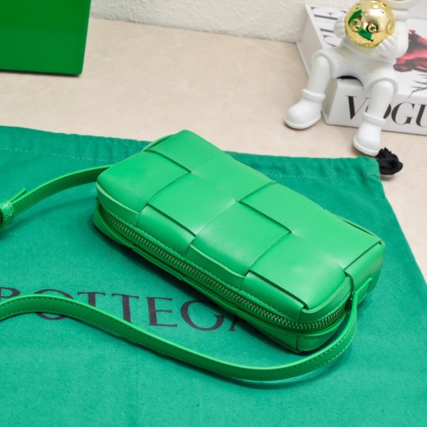 handbags Bottega Veneta 6816# size:18*9*3.5cm