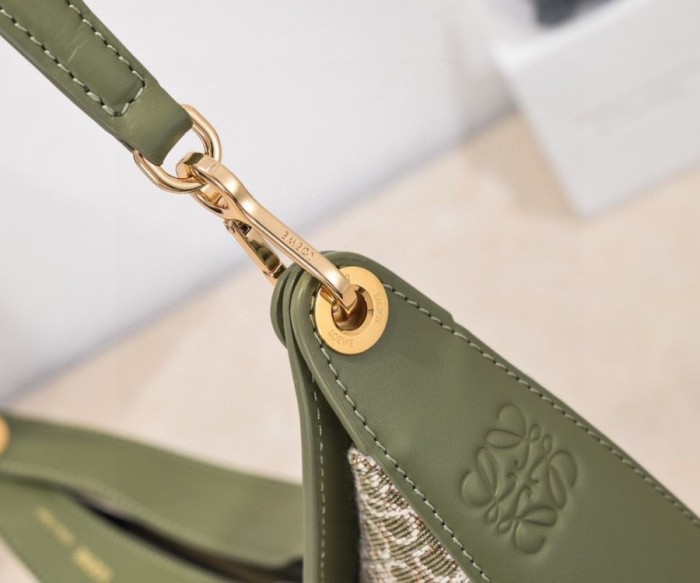 handbags LOEWE 8891# SIZE:29*27*8CM