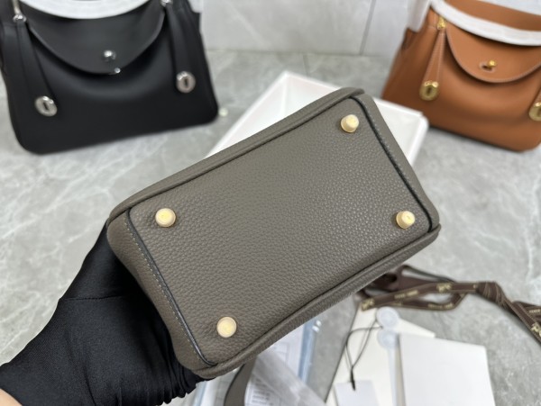 Handbags Hermes Lindy