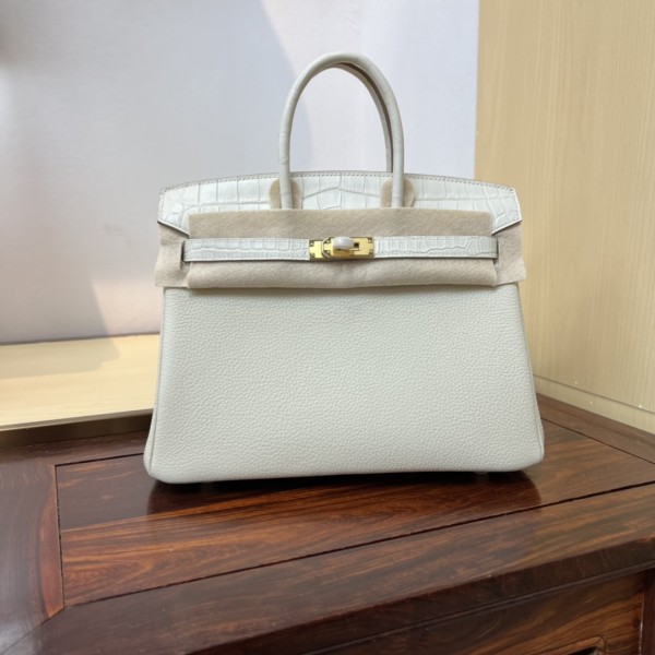  Handbags Hermes  touch BK  size:25 cm