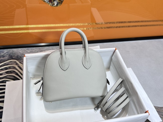  Handbags Hermes Mini bolide size:19*14*8 cm