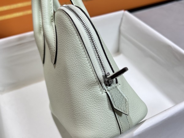  Handbags Hermes Mini bolide size:19*14*8 cm