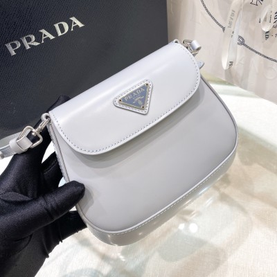 handbags prada 1BH188  zise：17*14.5*7cm