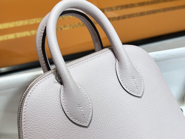  Handbags Hermes Mini bolide size:19*14*8 cm