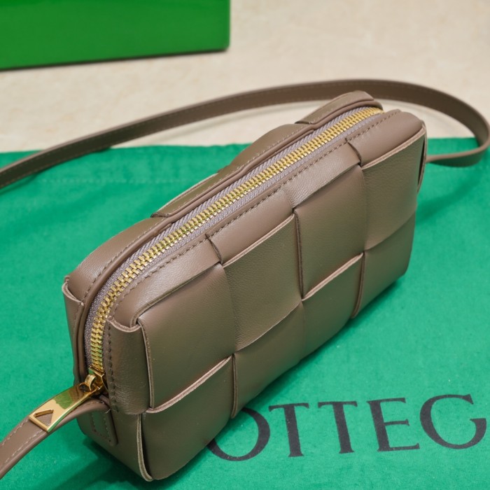 handbags Bottega Veneta 6816# size:18*9*3.5cm