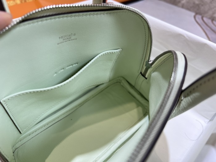  Handbags Hermes Mini bolide size:19*14*8 cm