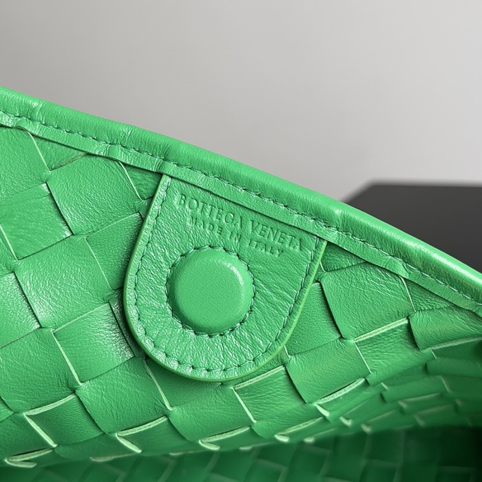 handbags Bottega Veneta 7468 size:33*3*24cm