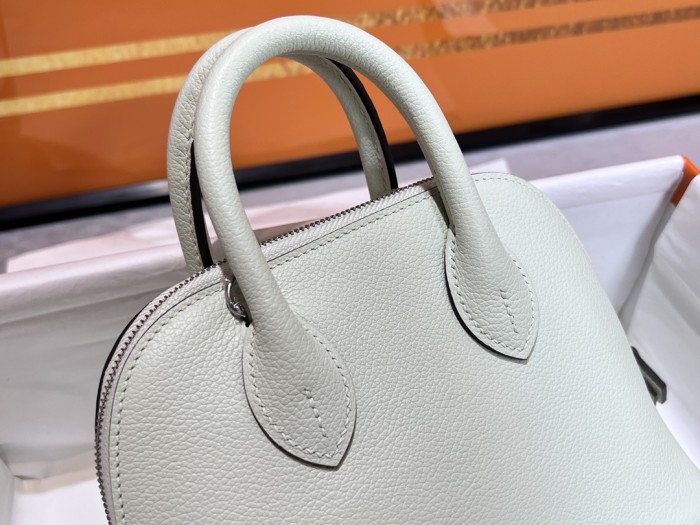  Handbags Hermes Mini bolide size:19*14*8 cm