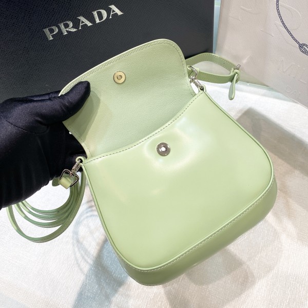 handbags prada 1BH188  zise：17*14.5*7cm